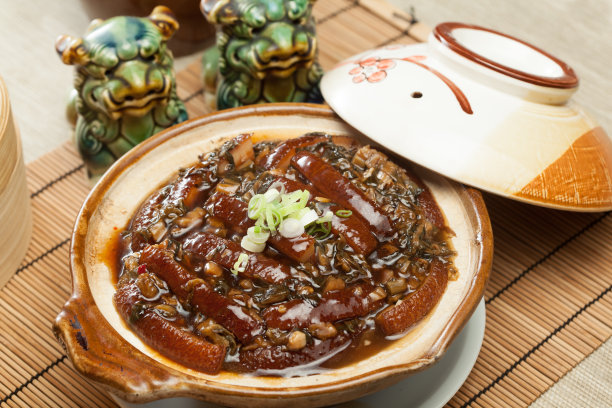 Steamed Mui Choy with Pork - Mei Cai Kou Rou 梅菜扣肉图片下载