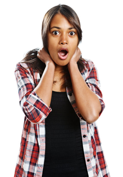 震惊的年轻美丽喘息在恐怖图片下载