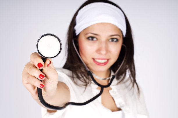 成功的医生与听诊器图片下载