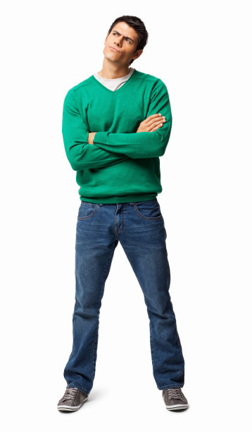 年轻人望向远方——孤立无援图片下载