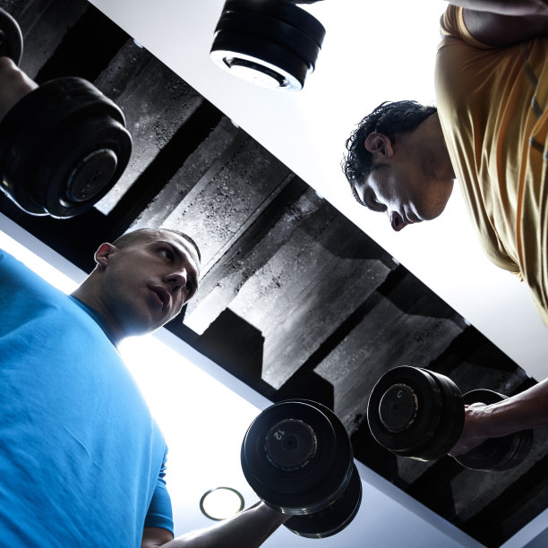 双重麻烦图片下载