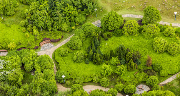 微型绿色花园素材图片