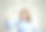 一个女人用粉笔在透明屏幕上画电视图片下载