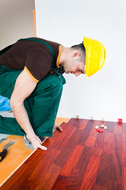 铺设木地板图片下载