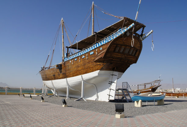 阿曼的三角帆船图片下载