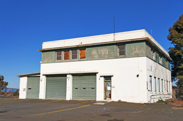 空的联邦大楼图片下载