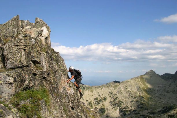 单人攀登(一)图片下载