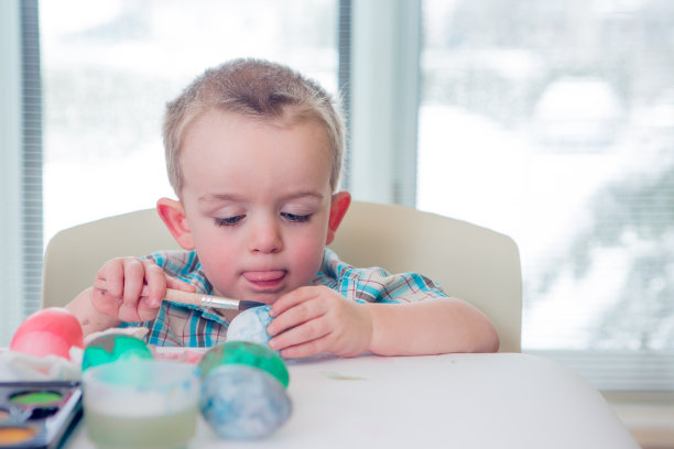 画复活节彩蛋图片下载