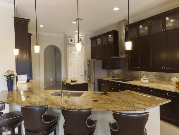 佛罗里达西南部的高档厨房图片下载