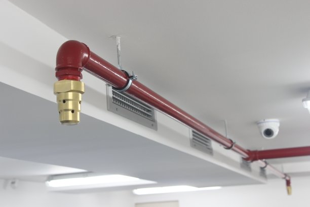 带摄像头的消防喷淋管道图片下载