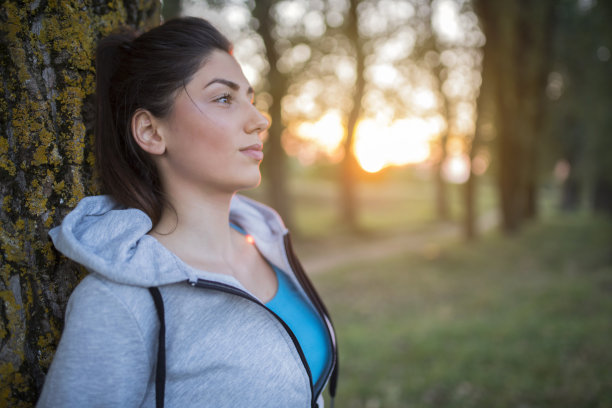 应得的休息图片下载