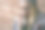 在工作中患流感的女商人图片下载