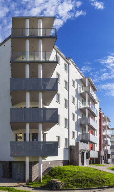 带有地下车库的现代化公寓楼图片下载