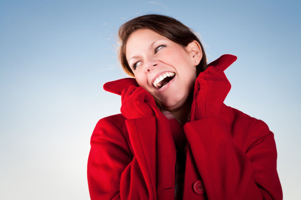 女人穿红衣服图片下载