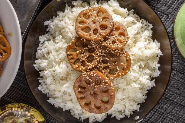 莲藕炒饭图片下载