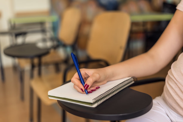 充分利用大学图片下载