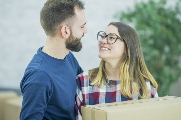 移动我们的盒子图片下载