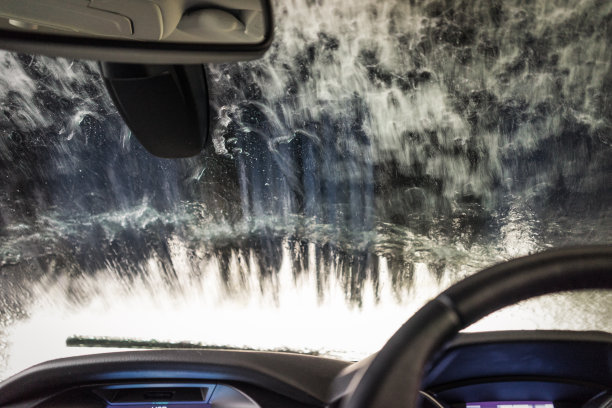 自动洗车行动图片下载