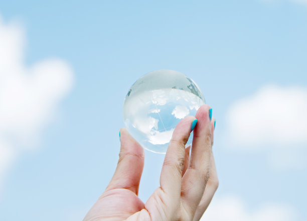 手提式水晶球素材图片