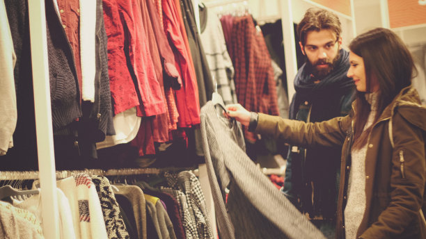 夫妇在购物图片下载