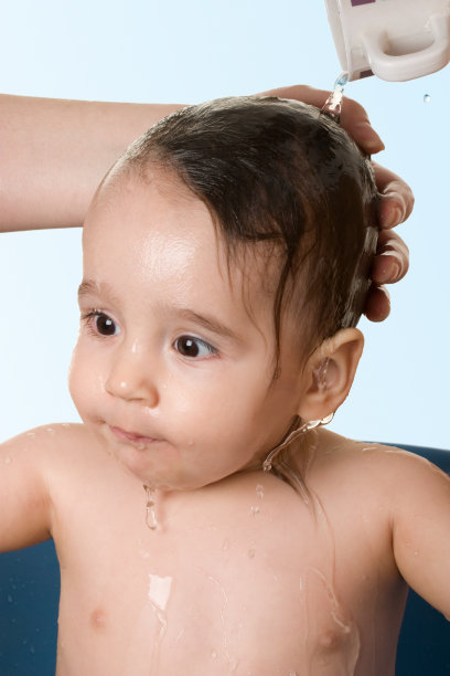 婴儿浴图片下载