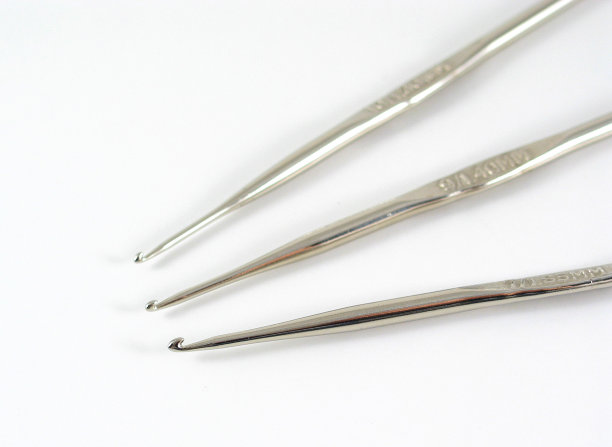 银钩针钩图片下载