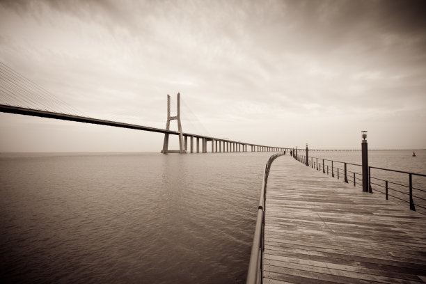 瓦斯科达伽马桥图片下载