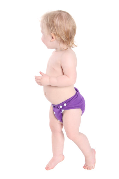 布尿布婴儿图片下载