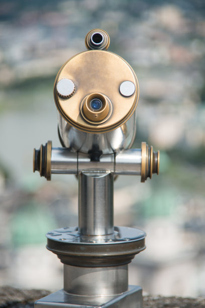 背景模糊的伸缩设备图片下载