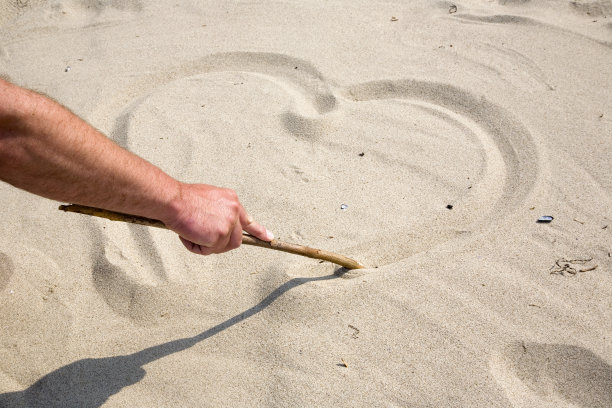 喜欢在工作中图片下载