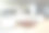 现代公寓的大部分是白色和银色图片下载