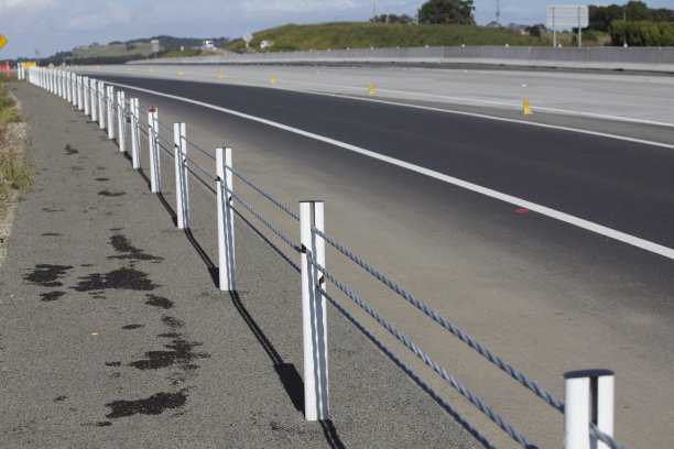 钢丝绳护栏图片下载