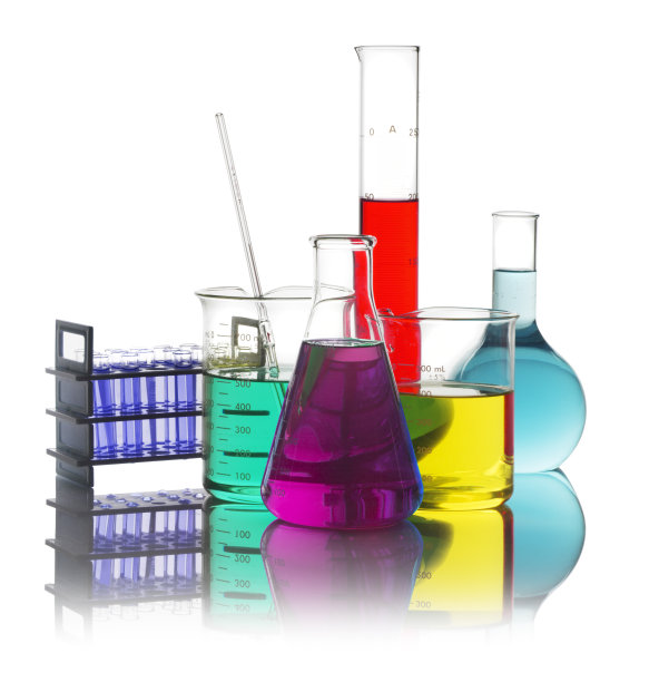 白底上的烧杯和瓶子图片下载