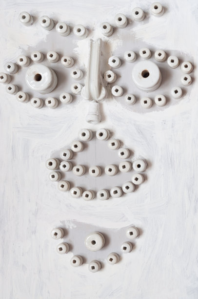 电的人图片下载