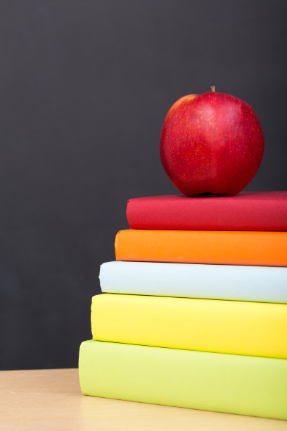 回到学校图片下载