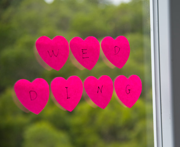 心形的纸图片下载