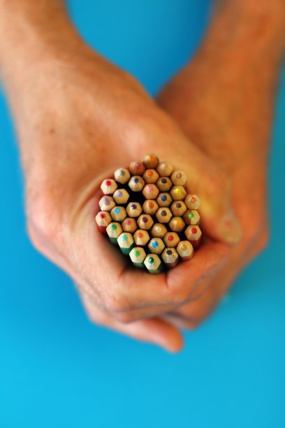 彩色铅笔图片下载