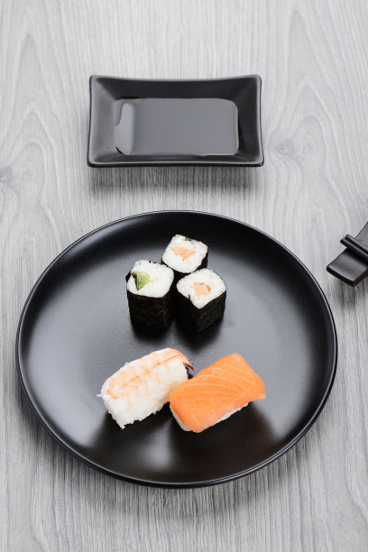 日式料理寿司图片下载