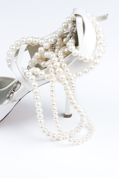 给新娘的白珍珠图片下载