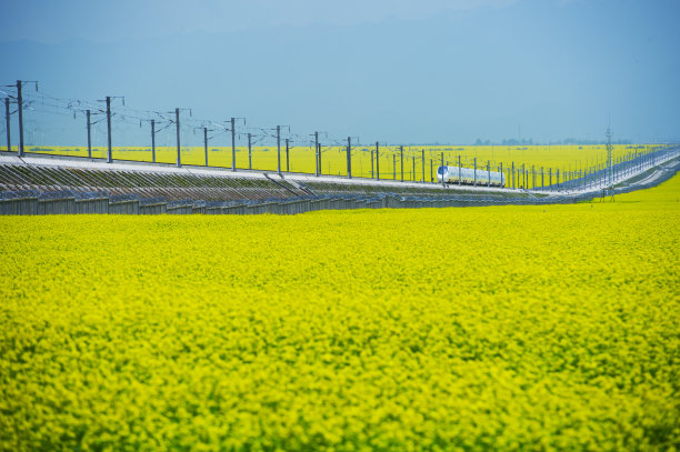 青海高铁图片下载