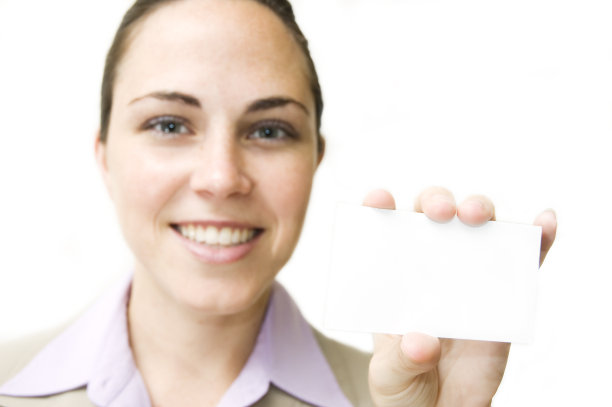 拿着名片的女商人图片下载