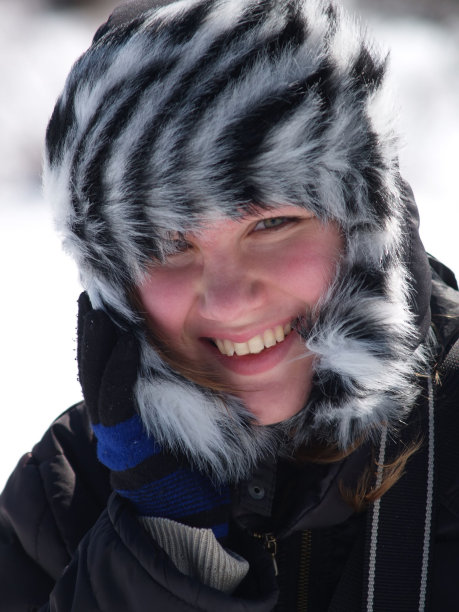 微笑的女人图片下载