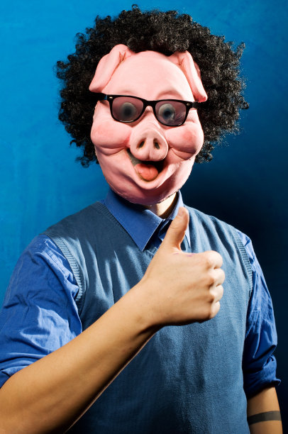 戴面具的人图片下载