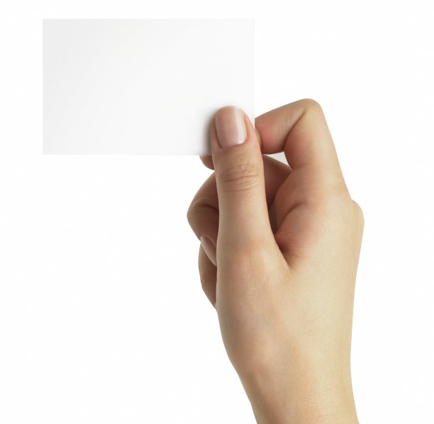 一只手拿着一张空白的白色名片图片下载