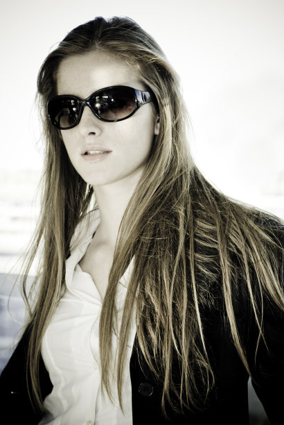 美丽的女孩图片下载