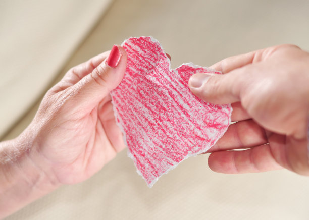 将一个心脏图片下载