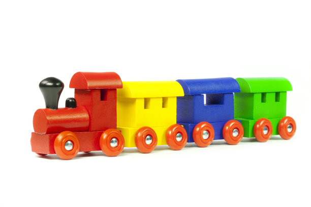 木制玩具火车图片下载
