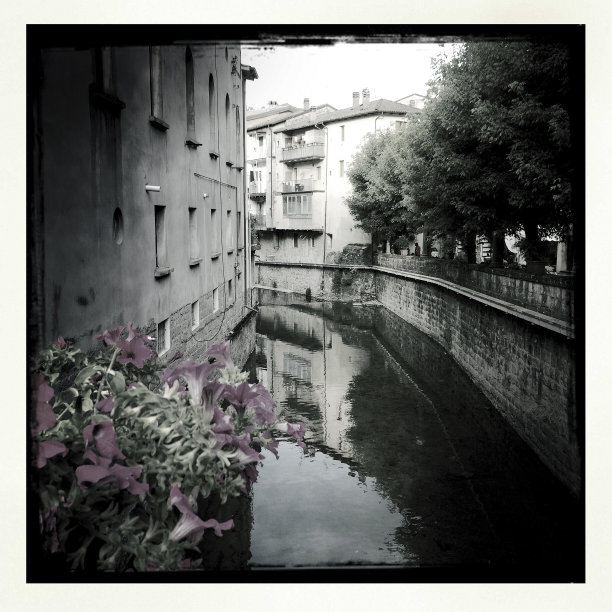 运河到Porretta水疗中心图片下载