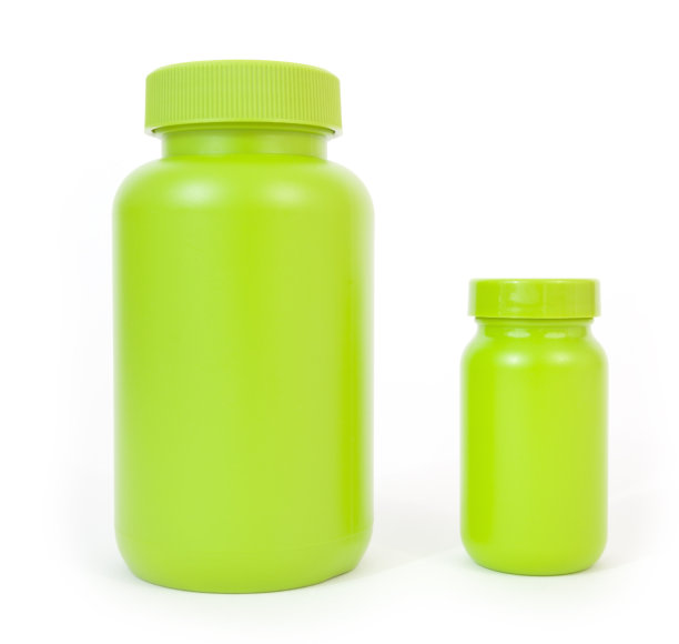两个绿色塑料瓶图片下载