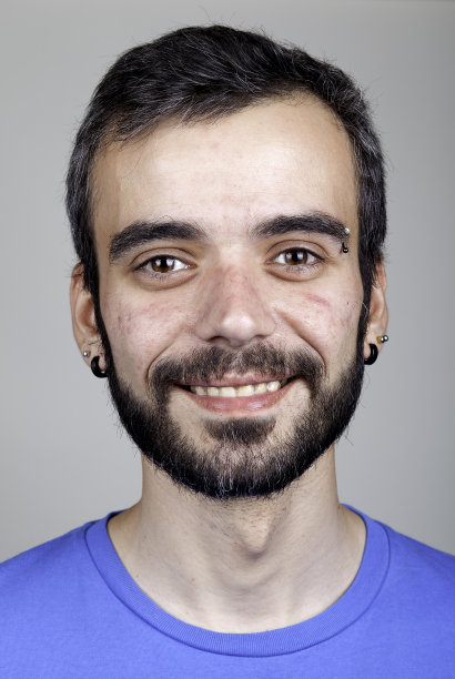 人微笑的画像图片下载